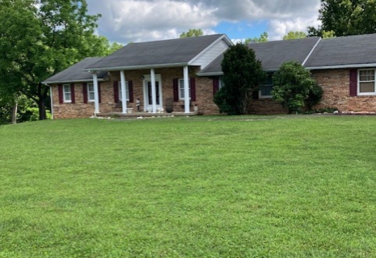 429 Greenbrier Estates